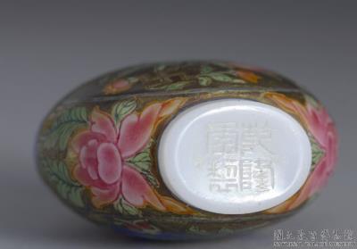 图片[3]-Glass-body painted enamel snuff bottle with auspicious symbols of prosperity and longevity, Qing dynasty, Qianlong reign (1736-1795)-China Archive